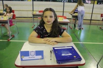 Noite de Autógrafos dos alunos do Jardim 2 da Escola Aluísio Maier foi um verdadeiro sucesso