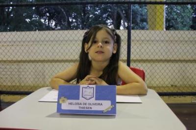 Noite de Autógrafos dos alunos do Jardim 2 da Escola Aluísio Maier foi um verdadeiro sucesso