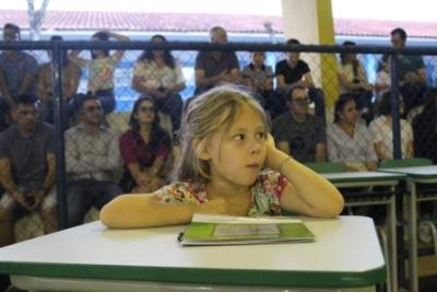 Noite de Autógrafos dos alunos do Jardim 2 da Escola Aluísio Maier foi um verdadeiro sucesso