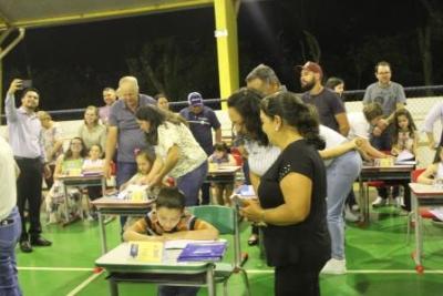 Noite de Autógrafos dos alunos do Jardim 2 da Escola Aluísio Maier foi um verdadeiro sucesso