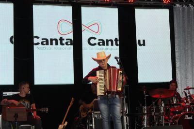 1º Canta Cantu conheceu os campeões neste sábado (10)