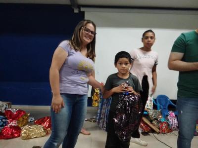 Centro da Juventude de Laranjeiras do Sul realizou a Campanha Faça uma Criança Feliz neste Natal
