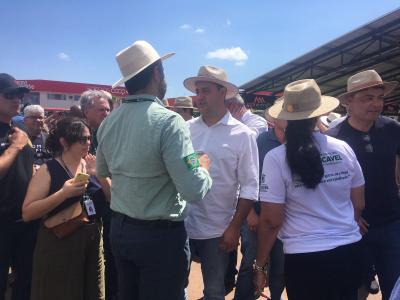 Equipe da Campo Aberto FM visita o Show Rural Coopavel 