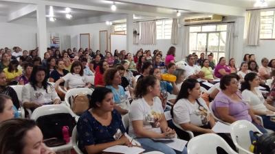 Paróquia Sant´Ana realizou capacitação para as catequistas