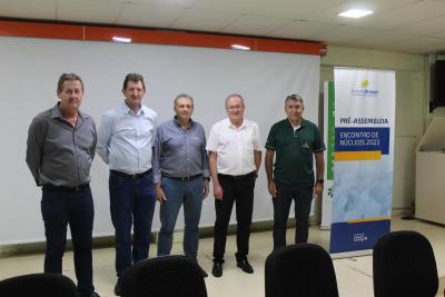 COPROSSEL E SICREDI GRANDES LAGOS PR/SP sediam reunião de cooperativas do Sudoeste do PR