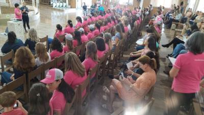 Mais de 150 Mulheres participaram da Palestra com Sirlei Benetti no dia de Campo da Coprossel