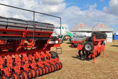 DIA DE CAMPO COPROSSEL – Novas tecnologias de sementes, tratamentos, máquinas e valorização do empreendedorismo feminino no agro