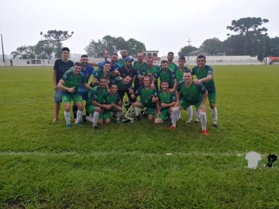 Bar Sem Lona de Candoi Ã© CampeÃ£o da Copa Laranjeiras de Futebol 