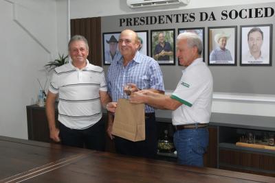 LS: Sociedade Rural eterniza e reconhece trabalhos de ex-presidentes em galeria