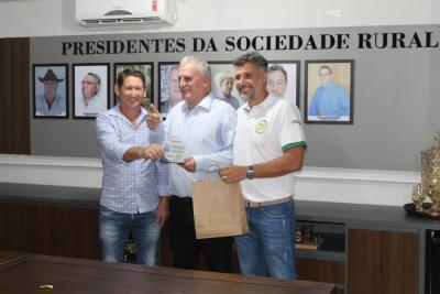 LS: Sociedade Rural eterniza e reconhece trabalhos de ex-presidentes em galeria