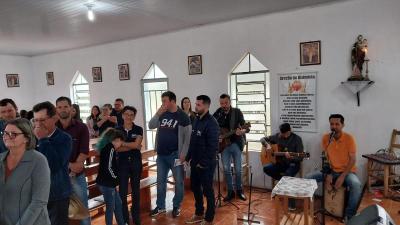 Festa em louvor a Santa Rita de Cássia em Porto Barreiro reuniu centenas de fiéis