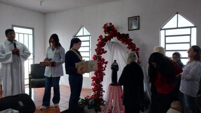 Festa em louvor a Santa Rita de Cássia em Porto Barreiro reuniu centenas de fiéis