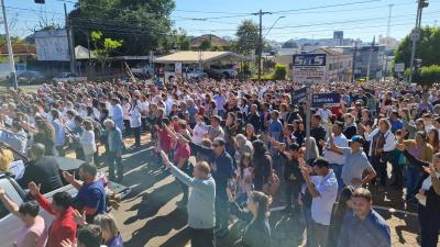 Centenas de Fiéis participaram da celebração de Corpus Christi em Laranjeiras do Sul