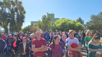 Centenas de Fiéis participaram da celebração de Corpus Christi em Laranjeiras do Sul