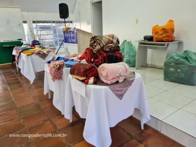 Igreja Metodista de Laranjeiras do Sul faz repasse de mais de 500 peças de roupas de inverno para entidades da cidade