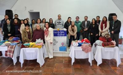 Igreja Metodista de Laranjeiras do Sul faz repasse de mais de 500 peças de roupas de inverno para entidades da cidade