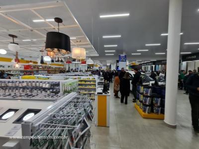 LS: Comercial Ivaiporã inaugurou nesta sexta-feira