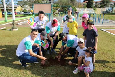 Coprossel, Cresol e Sicoob realizam tarde de atividades no dia C 