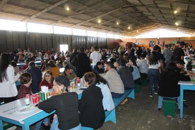 Almoço da Escola Padre Gerson foi sucesso em Laranjeiras do Sul (09/07)