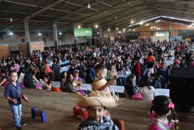 Almoço da Escola Padre Gerson foi sucesso em Laranjeiras do Sul (09/07)