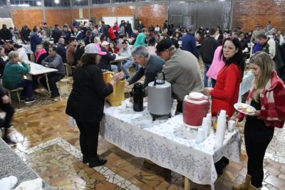 3º Dia Da Novena em louvor a Padroeira Sant´Ana teve a presença da Paróquia São João Batista de Nova Laranjeiras