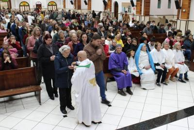 3º Dia Da Novena em louvor a Padroeira Sant´Ana teve a presença da Paróquia São João Batista de Nova Laranjeiras