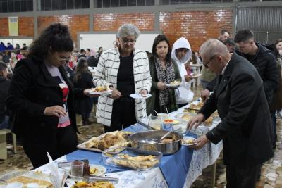 3º Dia Da Novena em louvor a Padroeira Sant´Ana teve a presença da Paróquia São João Batista de Nova Laranjeiras