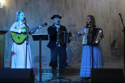 4º Dia da Novena da Padroeira Sant´Ana, teve a participação da Paróquia Imaculada Conceição do Porto Barreiro