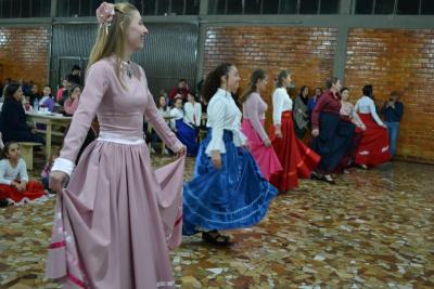 4º Dia da Novena da Padroeira Sant´Ana, teve a participação da Paróquia Imaculada Conceição do Porto Barreiro