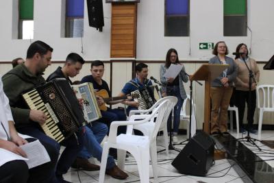 4º Dia da Novena da Padroeira Sant´Ana, teve a participação da Paróquia Imaculada Conceição do Porto Barreiro