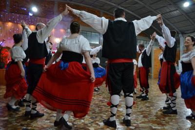 6º dia da Novena em louvor a Padroeira Sant´Ana teve a participação da Paróquia do Virmond