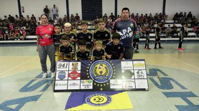 Clube da Bola 11 e 17 e OLF 13 se garantem nas finais da Copa Garotinho de Futsal