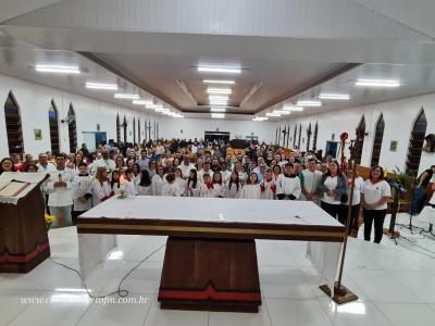 Em Porto Barreiro, Padre Marco Aurélio celebra 15 anos de sacerdócio