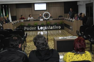 LS- Durante sessão, Vereadores são convidados para celebração de 50 Anos da Igreja Assembléia de Deus 