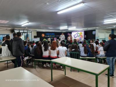 Projeto Tampinha reciclada gratidão compartilhada toma proporções jamais imaginadas pelos seus idealizadores