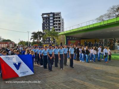 Abertura da Semana da Pátria aconteceu nesta sexta-feira em Laranjeiras do Sul