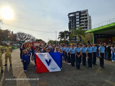 Abertura da Semana da Pátria aconteceu nesta sexta-feira em Laranjeiras do Sul