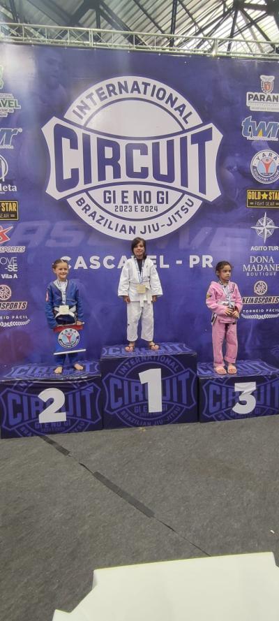 32 atletas laranjeirenses participam do International Circuit Brazilian Jiu-Jitsu