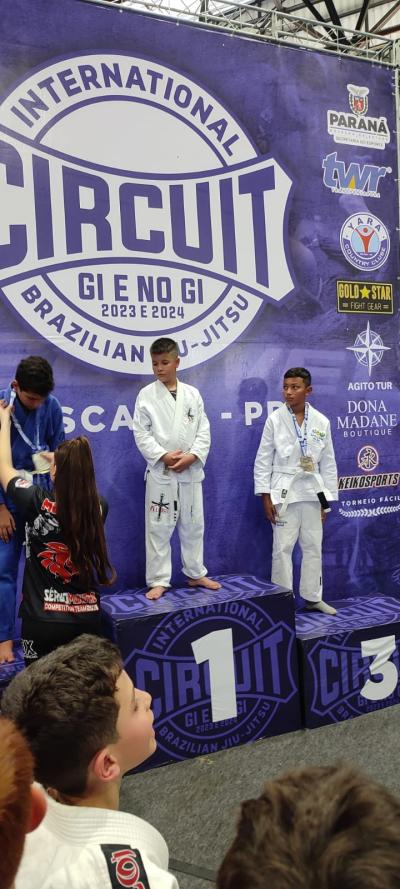 32 atletas laranjeirenses participam do International Circuit Brazilian Jiu-Jitsu