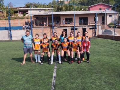 10 equipes participam da 1ª Copa Garotas em Campo 