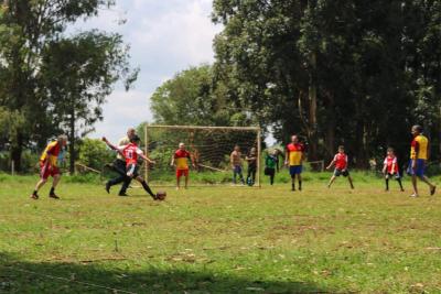 Duelo no Futebol entre Vôs x Netos termina empatado no 8 de Junho 