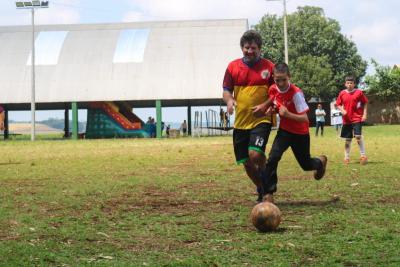 Duelo no Futebol entre Vôs x Netos termina empatado no 8 de Junho 