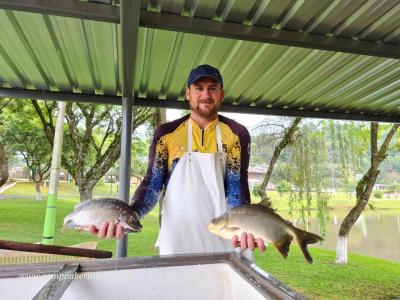 Está acontecendo a Feira do Peixe Vivo em Laranjeiras do Sul