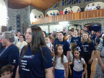 8º Dia da Novena de Aparecida em Laranjeiras do Sul teve benção para os professores e funcionários públicos