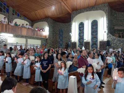 8º Dia da Novena de Aparecida em Laranjeiras do Sul teve benção para os professores e funcionários públicos