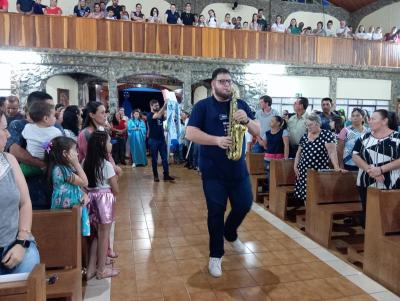 8º Dia da Novena de Aparecida em Laranjeiras do Sul teve benção para os professores e funcionários públicos