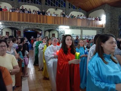 8º Dia da Novena de Aparecida em Laranjeiras do Sul teve benção para os professores e funcionários públicos