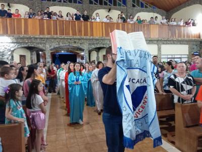 8º Dia da Novena de Aparecida em Laranjeiras do Sul teve benção para os professores e funcionários públicos