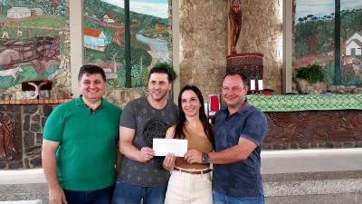 Santuário realizou a entrega da Contribuição Premiada da Festa de Nossa Senhora Aparecida de Laranjeiras do Sul