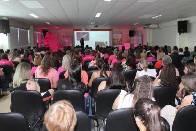 COPROSSEL – Evento do Outubro Rosa ressalta a força e resiliência Feminina